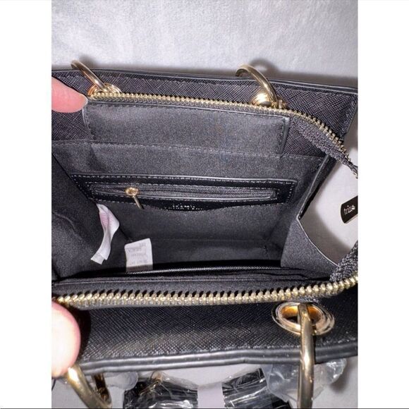 TRINA TURK NWT DOUBLE HANDLE CROSSBODY BAG - Picture 7 of 7